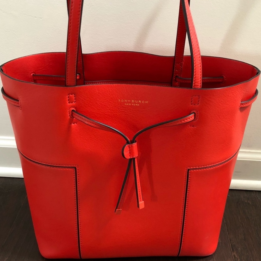 Tory Burch T block tote- gorgeous Samba color - excellent condition